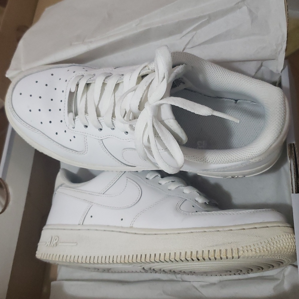 Nike Air Force 1 Sneakers - Picture 9 of 9